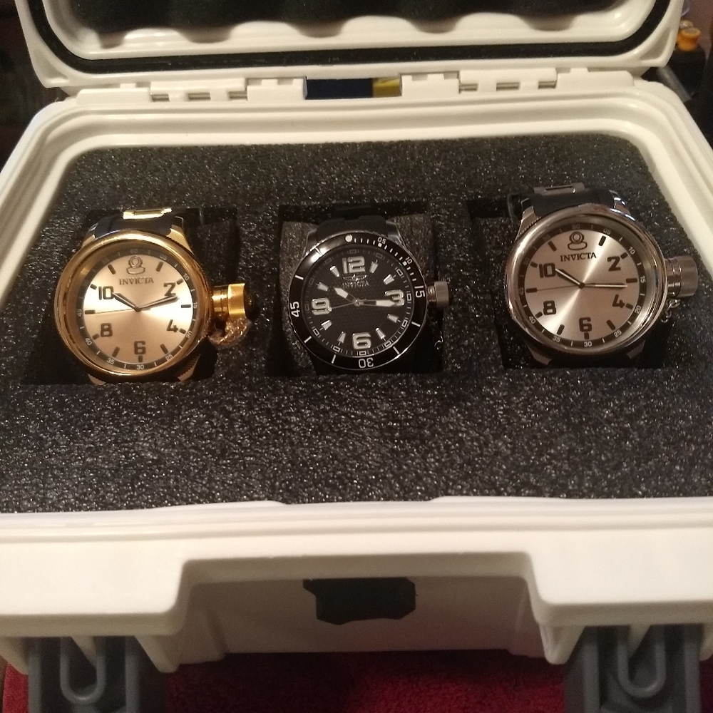 Invicta watches and speciality case